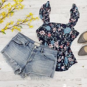 Free people WE THE FREE cutoff shorts size 31